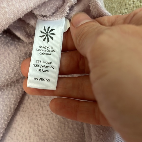 Athleta sweatshirt - Picture 6 of 6